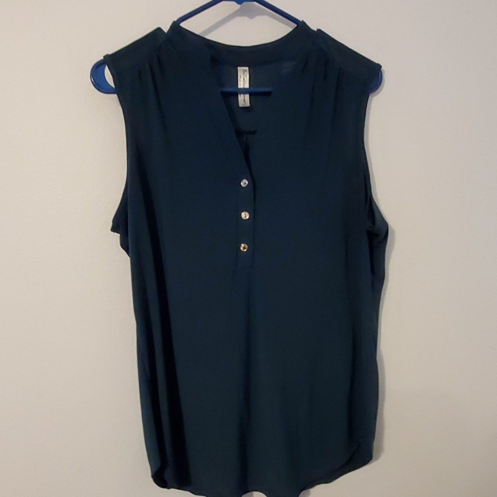 Green tank blouse